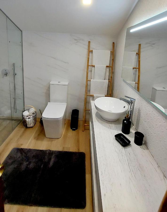 "Campello Beachside Duplex, Coastal Escape, Only 50 Meters From Sea" El Campello Kültér fotó
