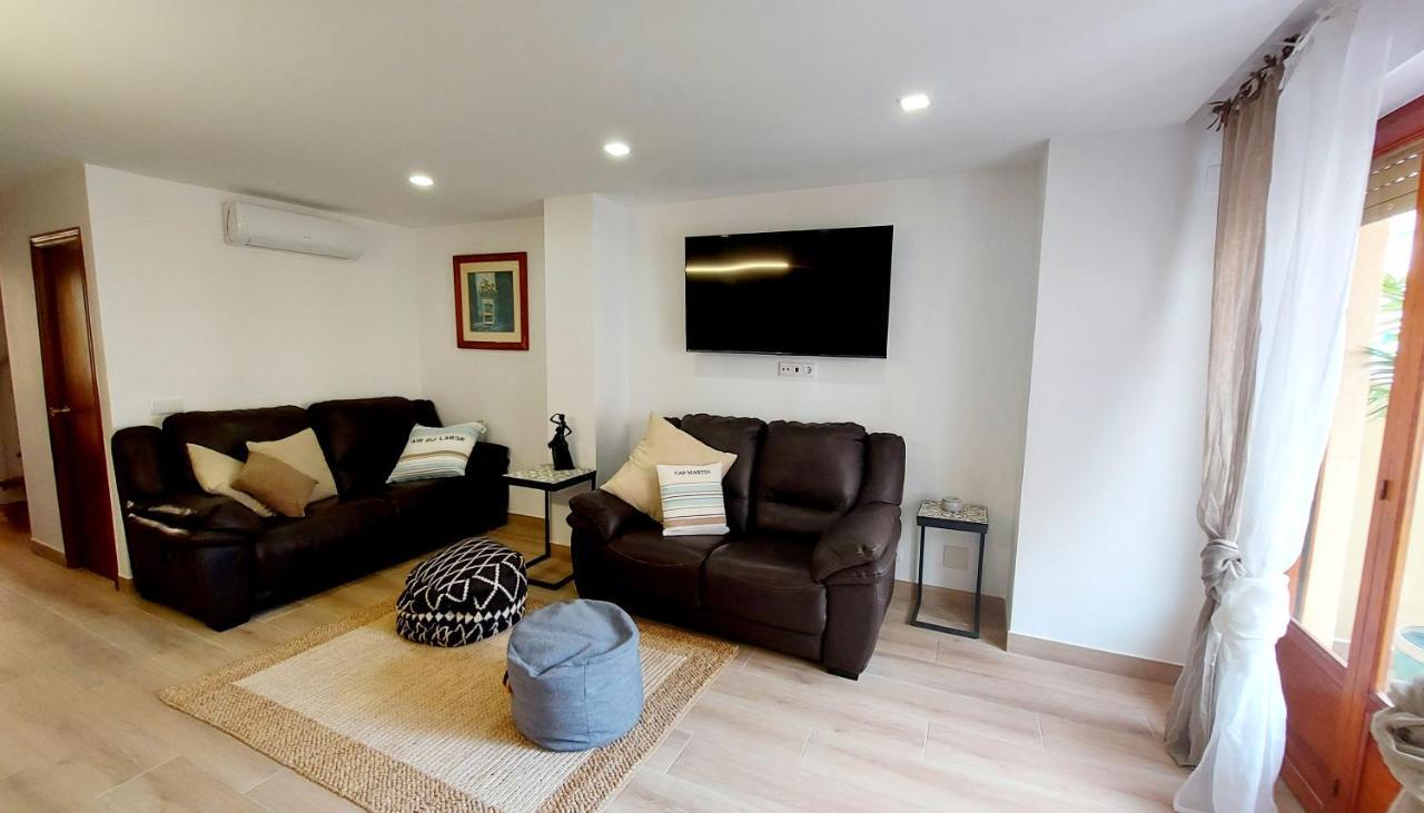 "Campello Beachside Duplex, Coastal Escape, Only 50 Meters From Sea" El Campello Kültér fotó
